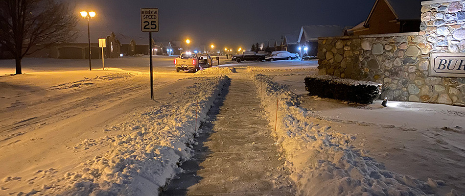 Snow removed from HOA sidewalk in Grosse Pointe, MI.